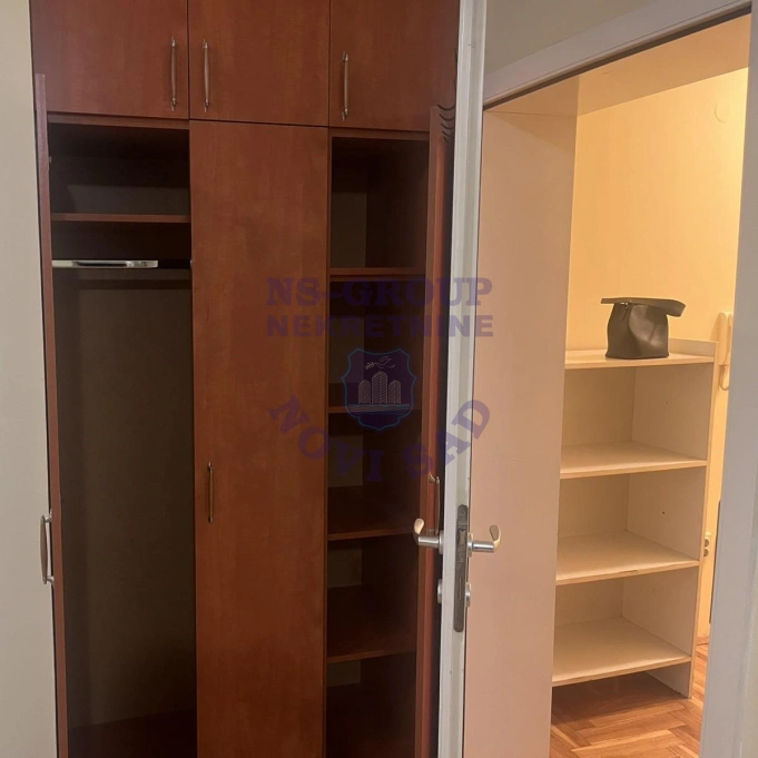Stan za izdavanje Novi Sad 46m2, 17416