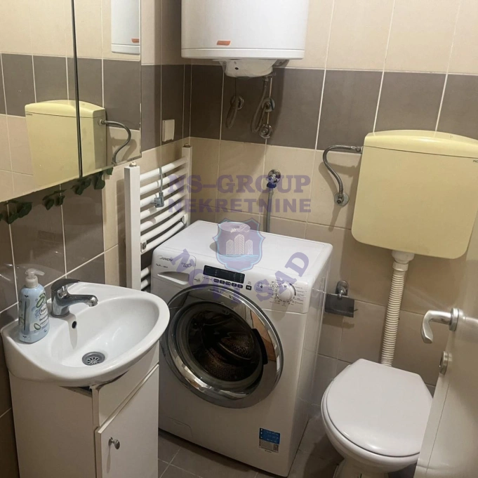 Stan za izdavanje Novi Sad 46m2, 17416
