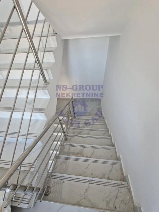 Stan na prodaju Petrovaradin 93m2, 579068
