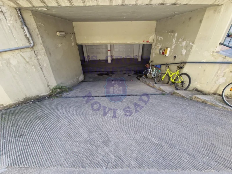 Garaža na prodaju Novi Sad 16m2, 578974