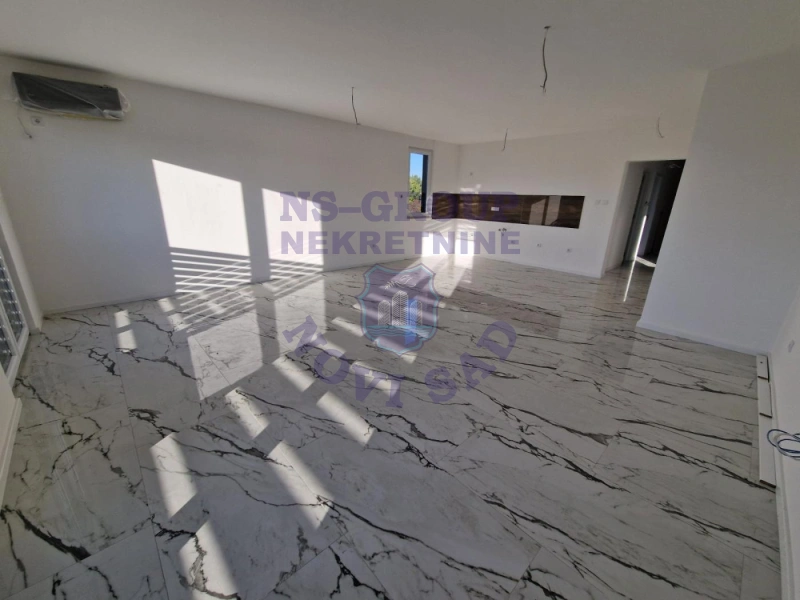 Stan na prodaju Petrovaradin 93m2, 579068