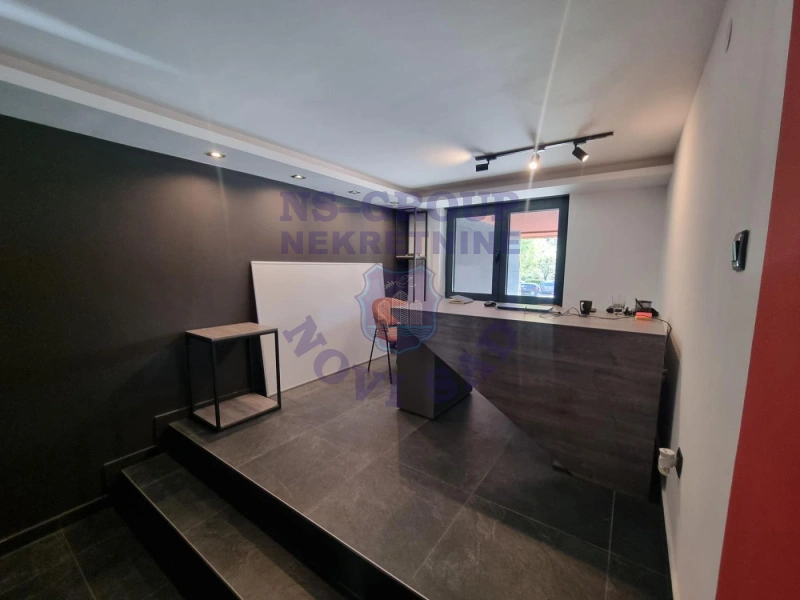 Lokal na prodaju Novi Sad 74m2, 579079