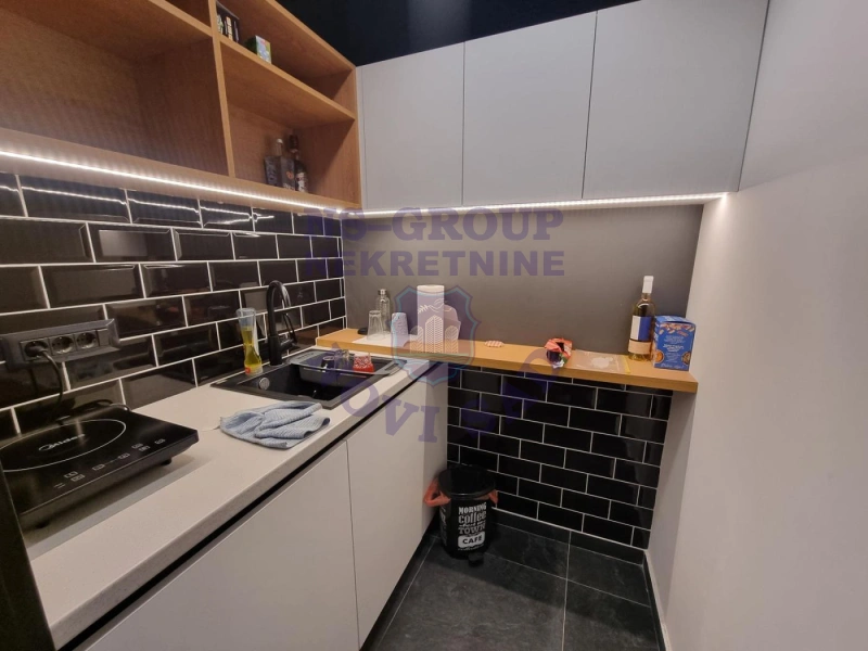 Lokal na prodaju Novi Sad 74m2, 579079