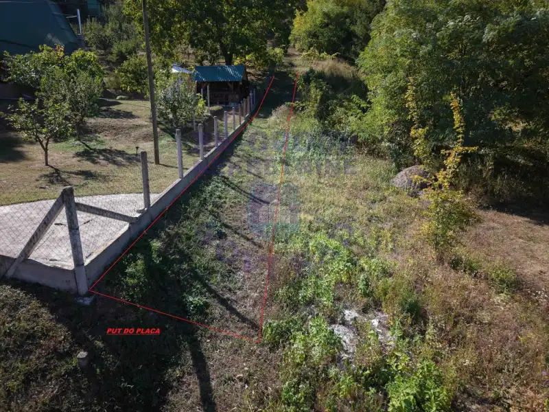 Plac na prodaju Rakovac 1406m2, 578863