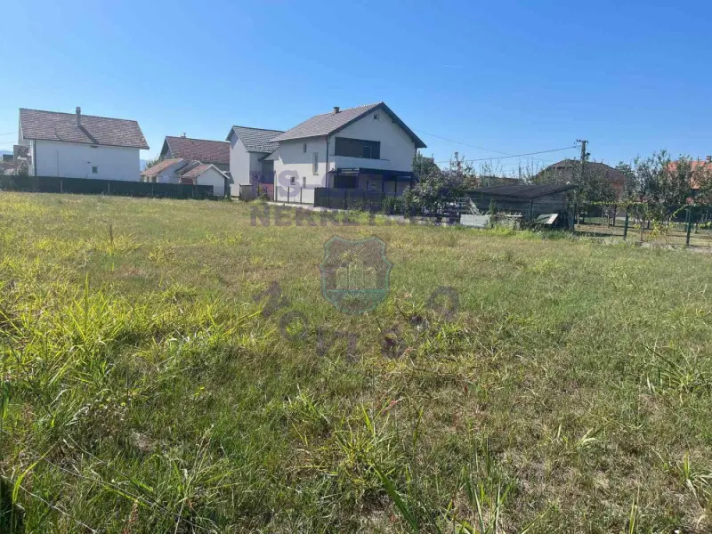 plac na prodaju Veternik, 1315m2 578824