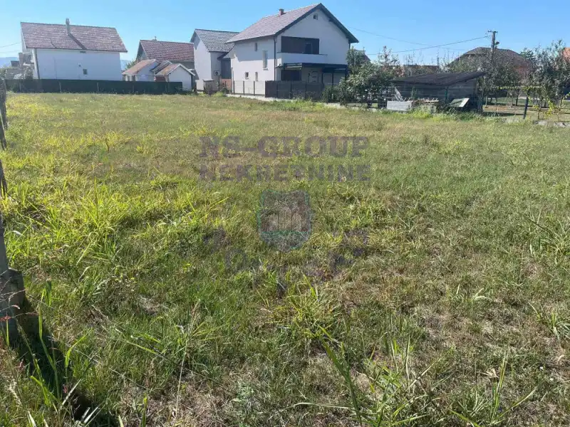 Plac na prodaju Veternik 1315m2, 578824