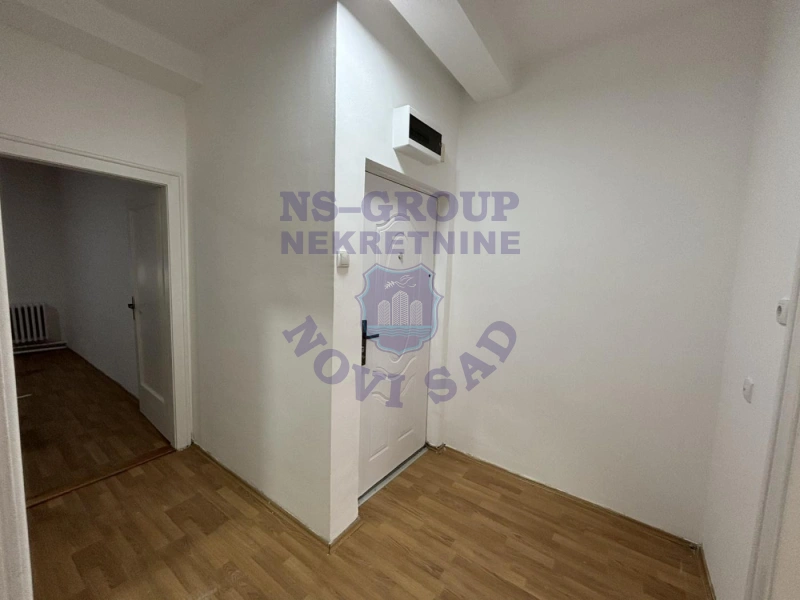 Stan na prodaju Novi Sad 50m2, 579064
