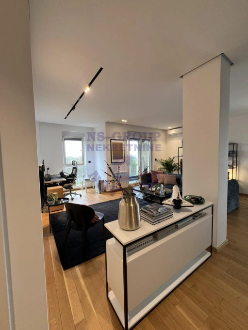 Stan na prodaju Novi Sad 60m2, 579098