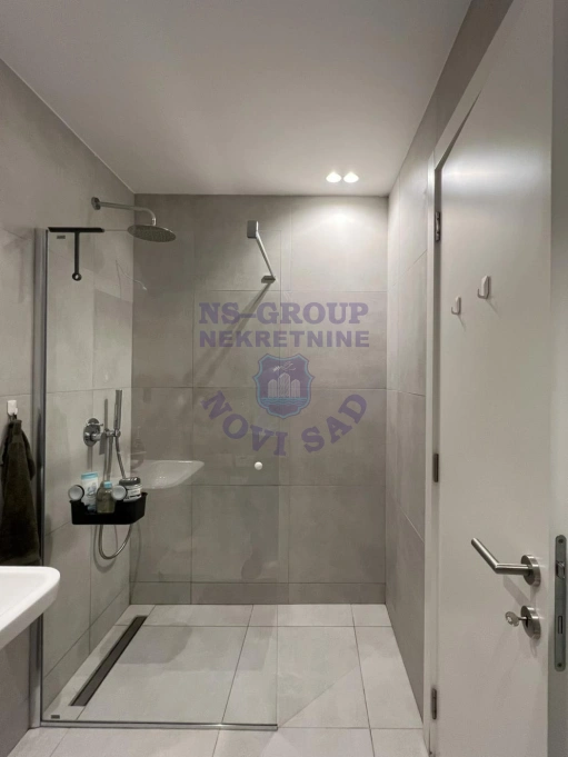 Stan na prodaju Novi Sad 60m2, 579098