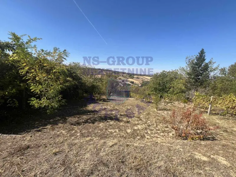 Kuća na prodaju Petrovaradin 27m2, 579097