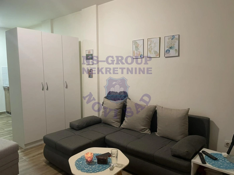 stan na prodaju Novi Sad, 26m2 579061