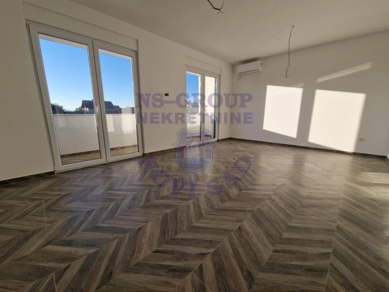 Stan na prodaju Petrovaradin 53m2, 579066