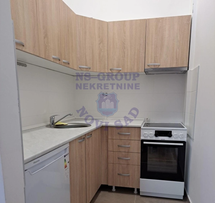Stan na prodaju Petrovaradin 27m2, 578980