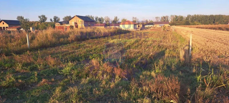 plac na prodaju Rumenka, 593m2 579104