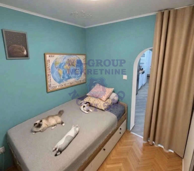 Stan na prodaju Novi Sad 70m2, 579129