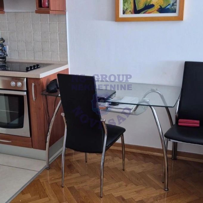 Stan za izdavanje Novi Sad 41m2, 17618