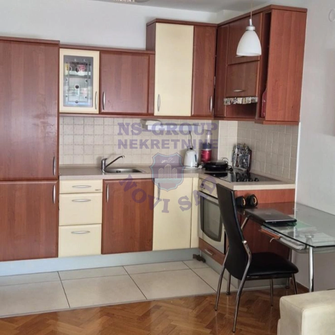 Stan za izdavanje Novi Sad 41m2, 17618