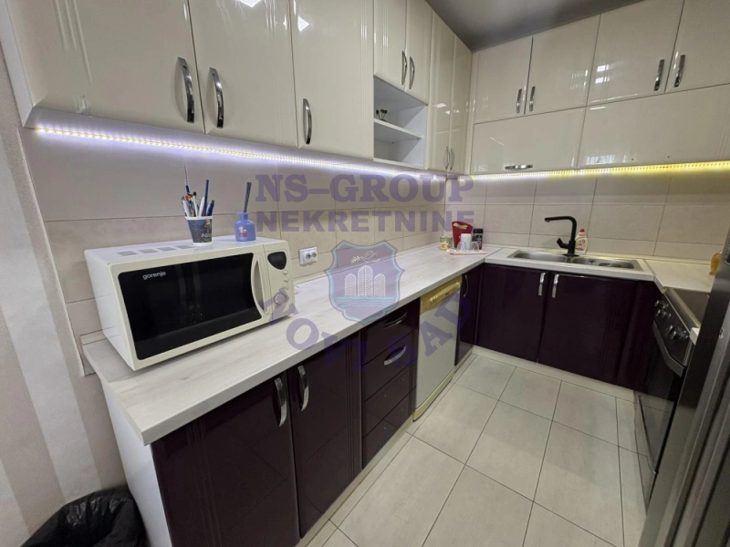 Stan na prodaju Novi Sad 60m2, 579143
