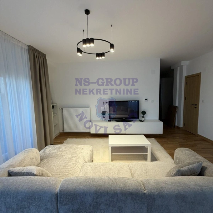 Stan na prodaju Petrovaradin 82m2, 17614