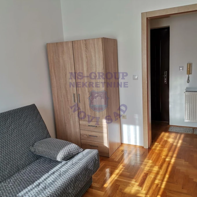 Stan za izdavanje Novi Sad 38m2, 17625