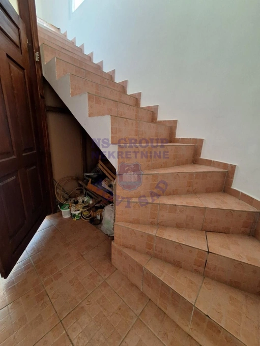 Kuća na prodaju Sremski Karlovci 107m2, 579059