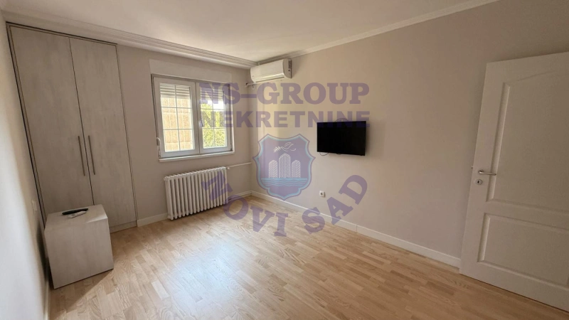Stan na prodaju Novi Sad 74m2, 579021