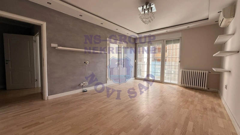 stan na prodaju Novi Sad, 74m2 579021