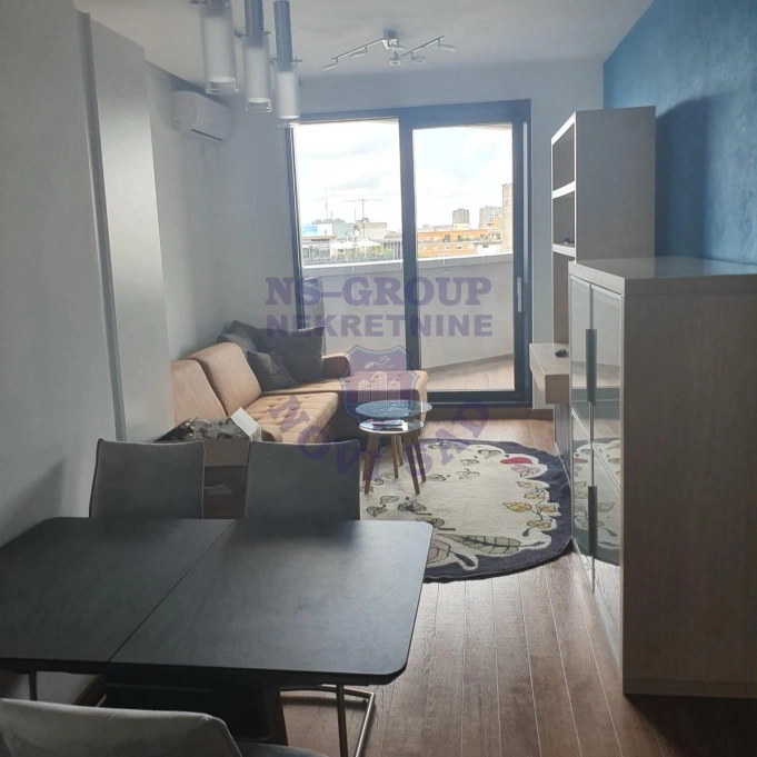 Stan za izdavanje Novi Sad 55m2, 17627