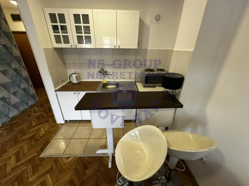 Stan na prodaju Novi Sad 25m2, 579417