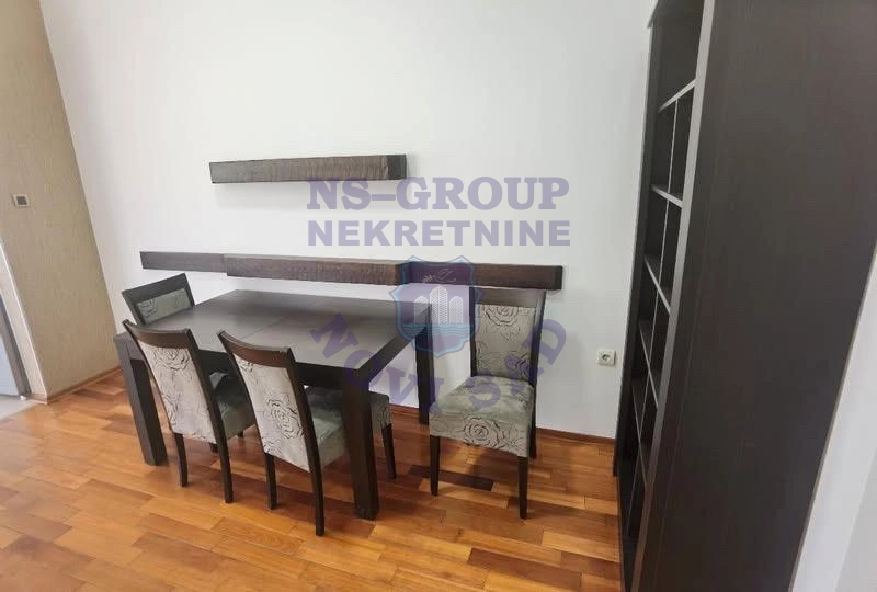 Stan na prodaju Novi Sad 67m2, 579394