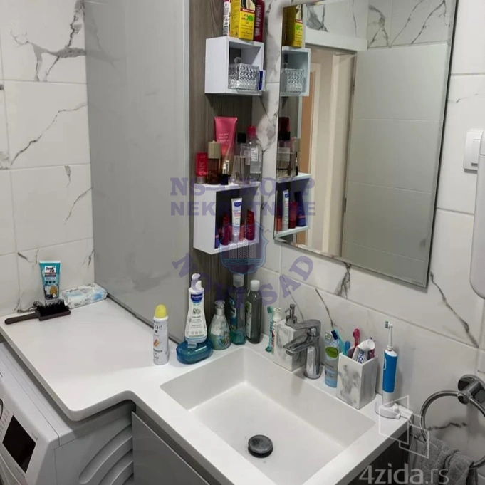 Stan za izdavanje Novi Sad 69m2, 17636