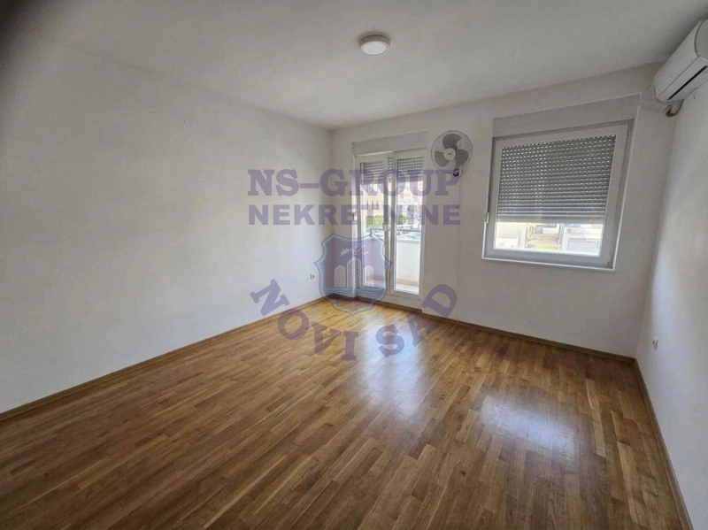 stan na prodaju Novi Sad, 59m2 579223