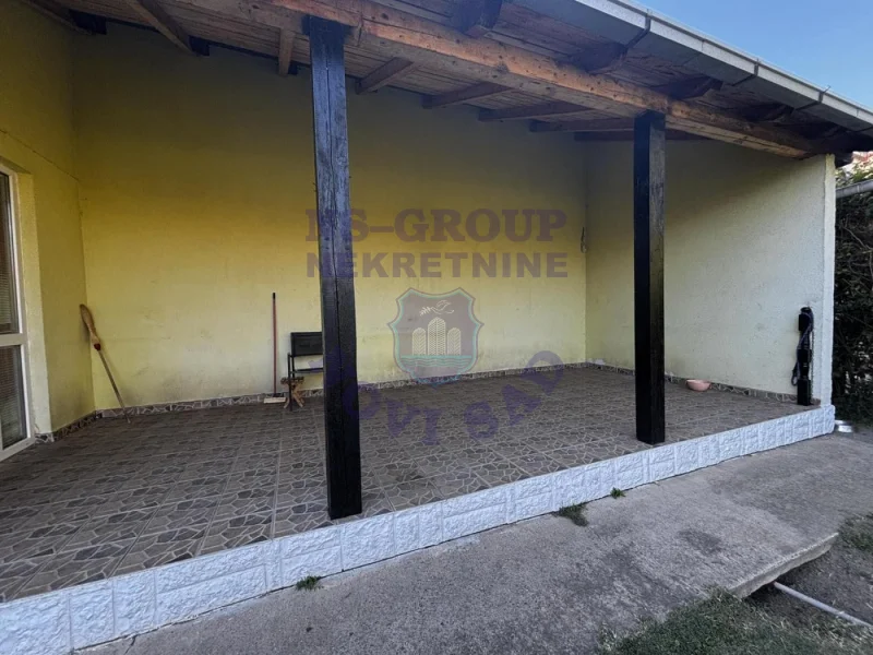 kuca na prodaju Veternik 218m2 579448