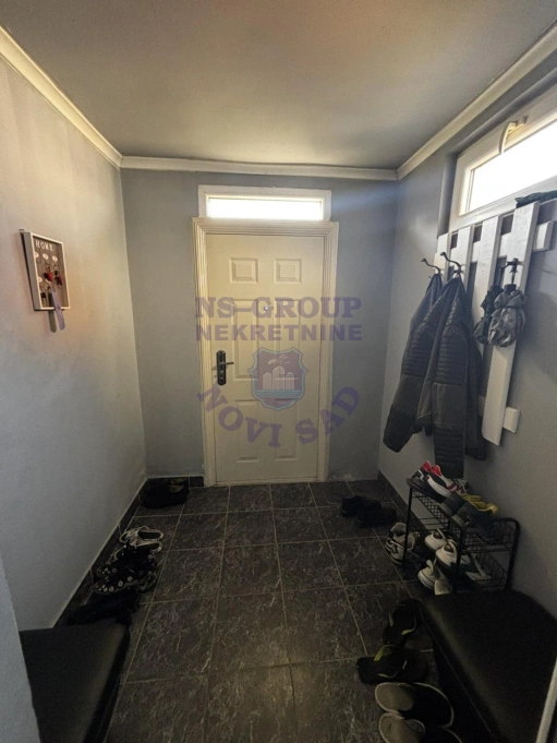kuca na prodaju Veternik 218m2 579448