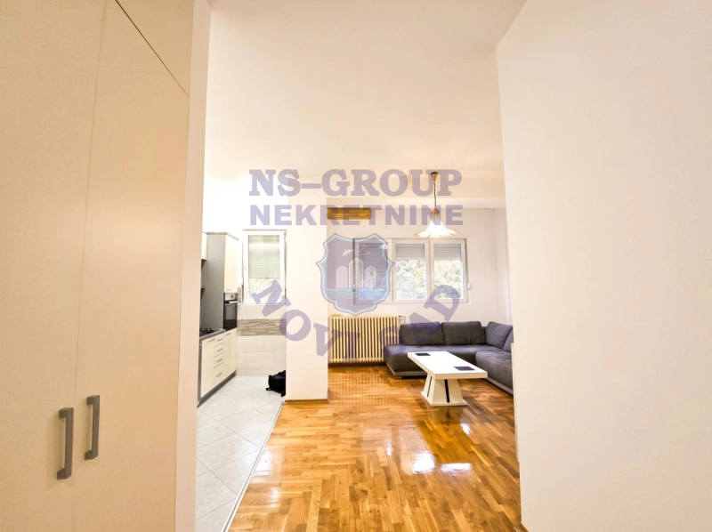 Stan na prodaju Novi Sad 71m2, 579423