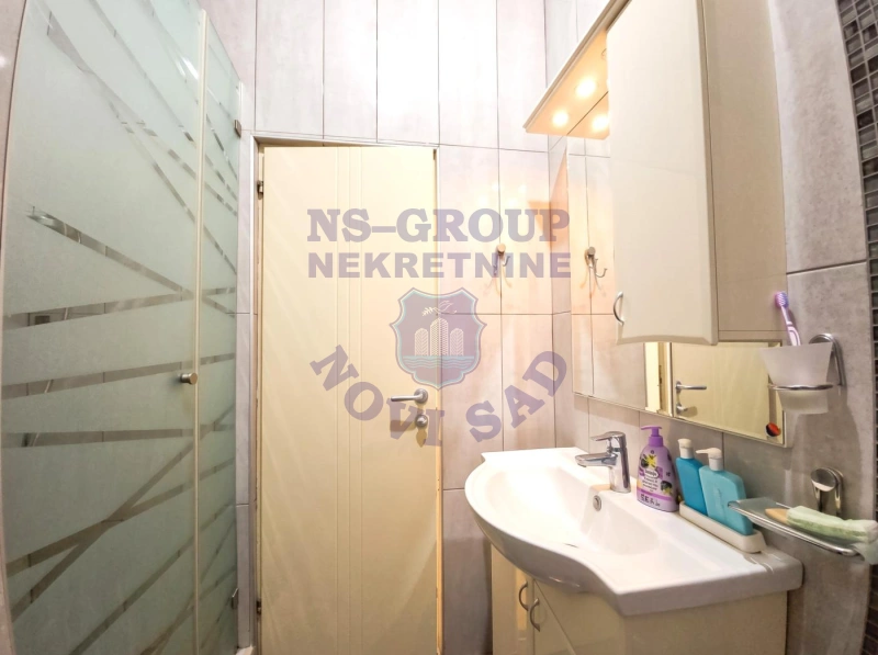 Stan na prodaju Novi Sad 71m2, 579423