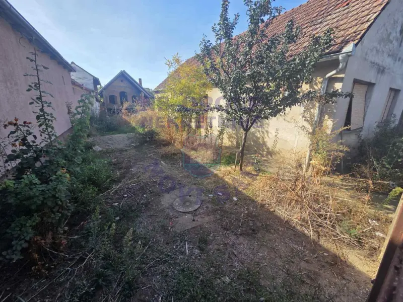 plac na prodaju Ruma, 438m2 579358