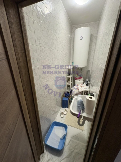 stan na prodaju Novi Sad 70m2 579129