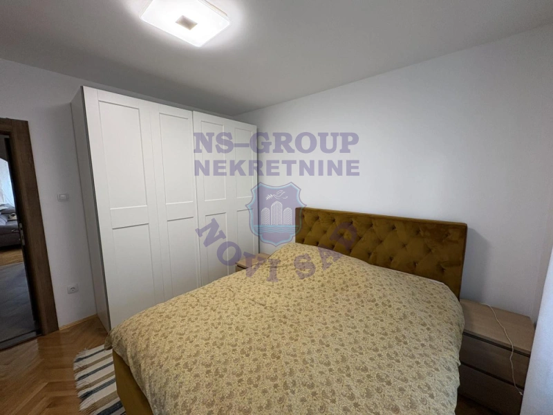 stan na prodaju Novi Sad 70m2 579129