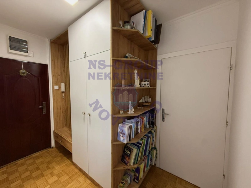 Stan na prodaju Novi Sad 60m2, 579353