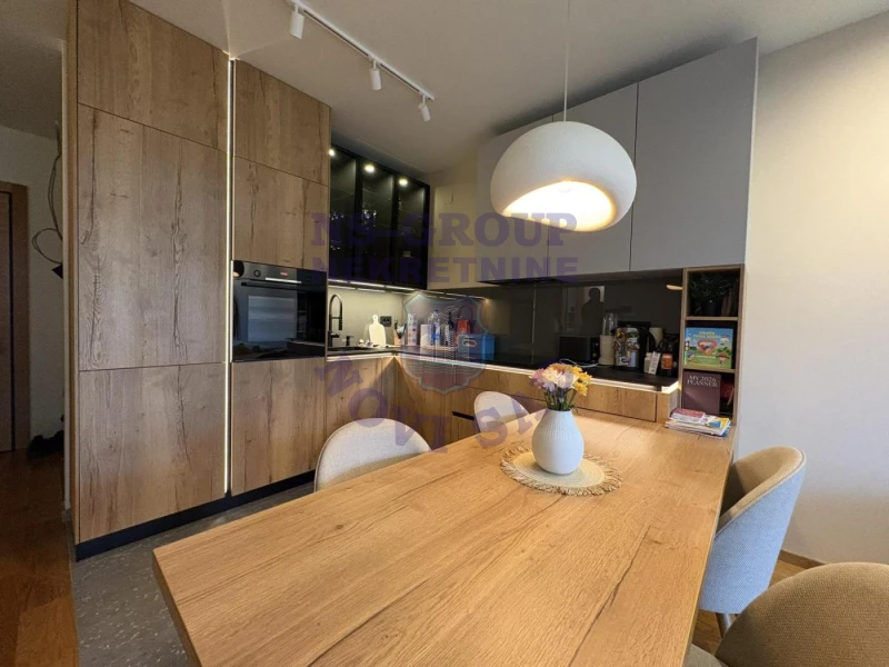 stan na prodaju Novi Sad 79m2 579356