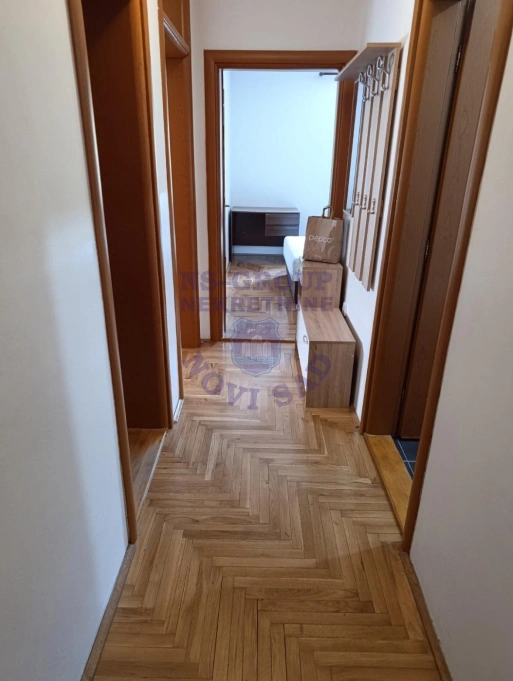 Stan za izdavanje Novi Sad 40m2, 17639
