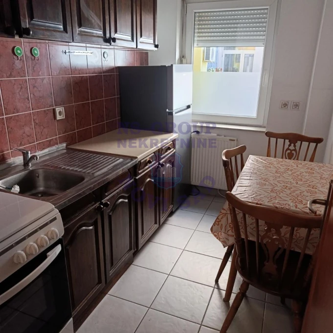 Stan za izdavanje Novi Sad 40m2, 17639