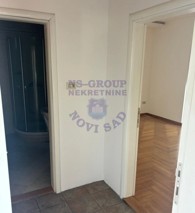 Stan na prodaju Novi Sad 213m2, 577377