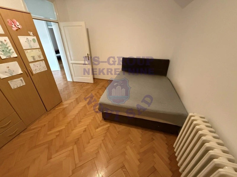 Kuća na prodaju Petrovaradin 291m2, 579519
