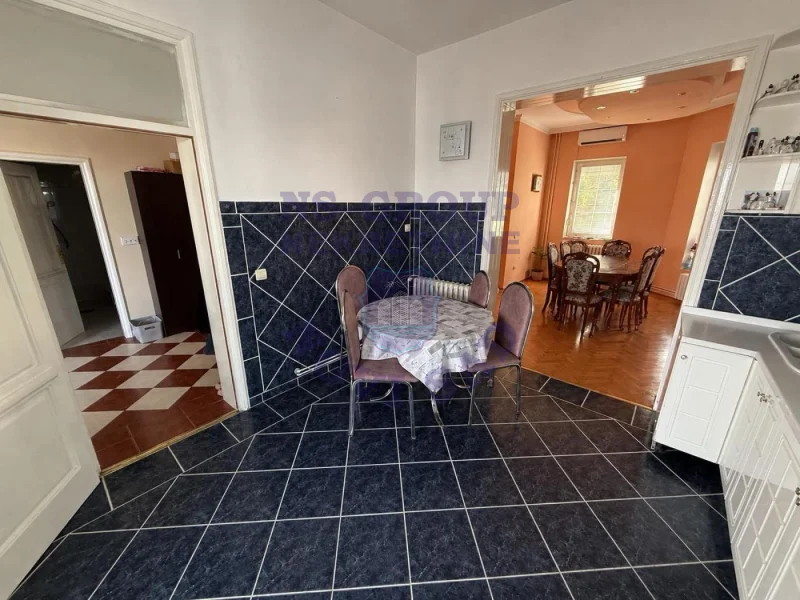 Kuća na prodaju Petrovaradin 291m2, 579519