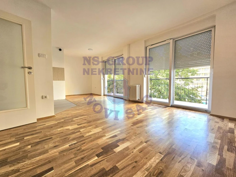 stan na prodaju Novi Sad, 95m2 579512
