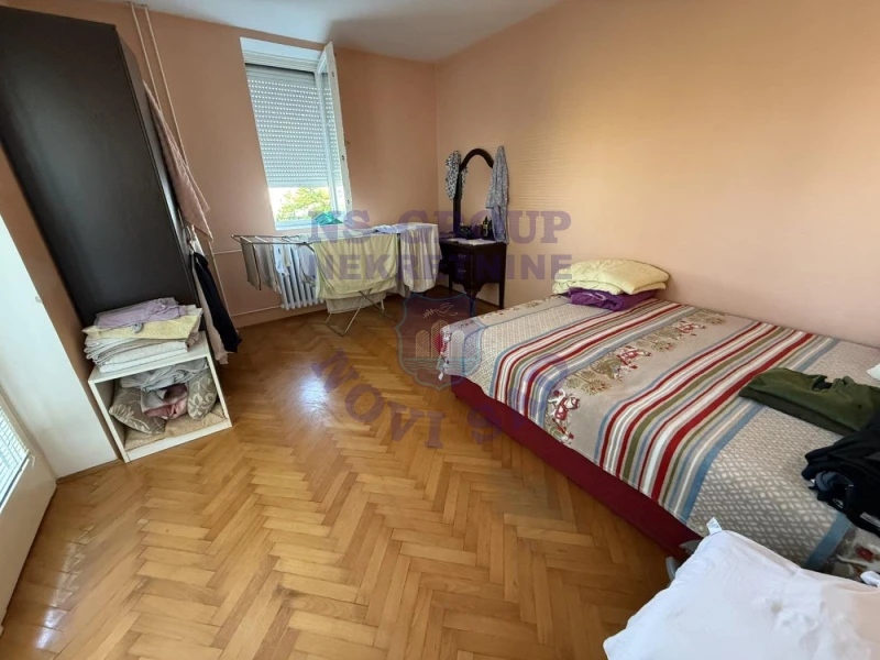 Kuća na prodaju Petrovaradin 291m2, 579519