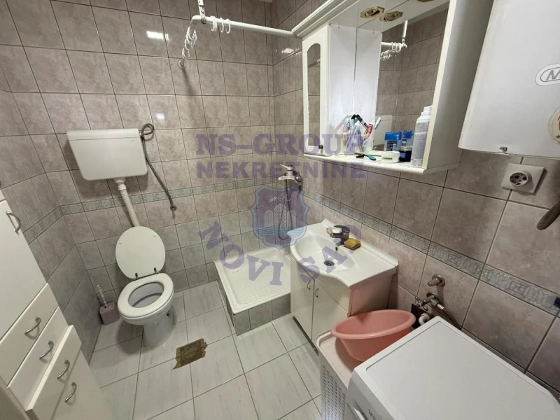 Kuća na prodaju Petrovaradin 291m2, 579519