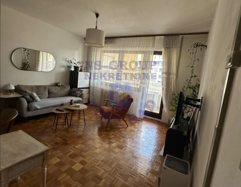 stan na prodaju Novi Sad, 51m2 579485